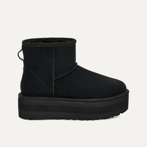 UGG Women’s Classic Mini Platform Sueded Black